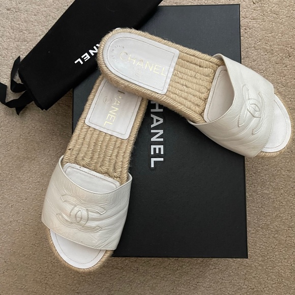 authentic chanel espadrilles mule - Picture 2 of 6